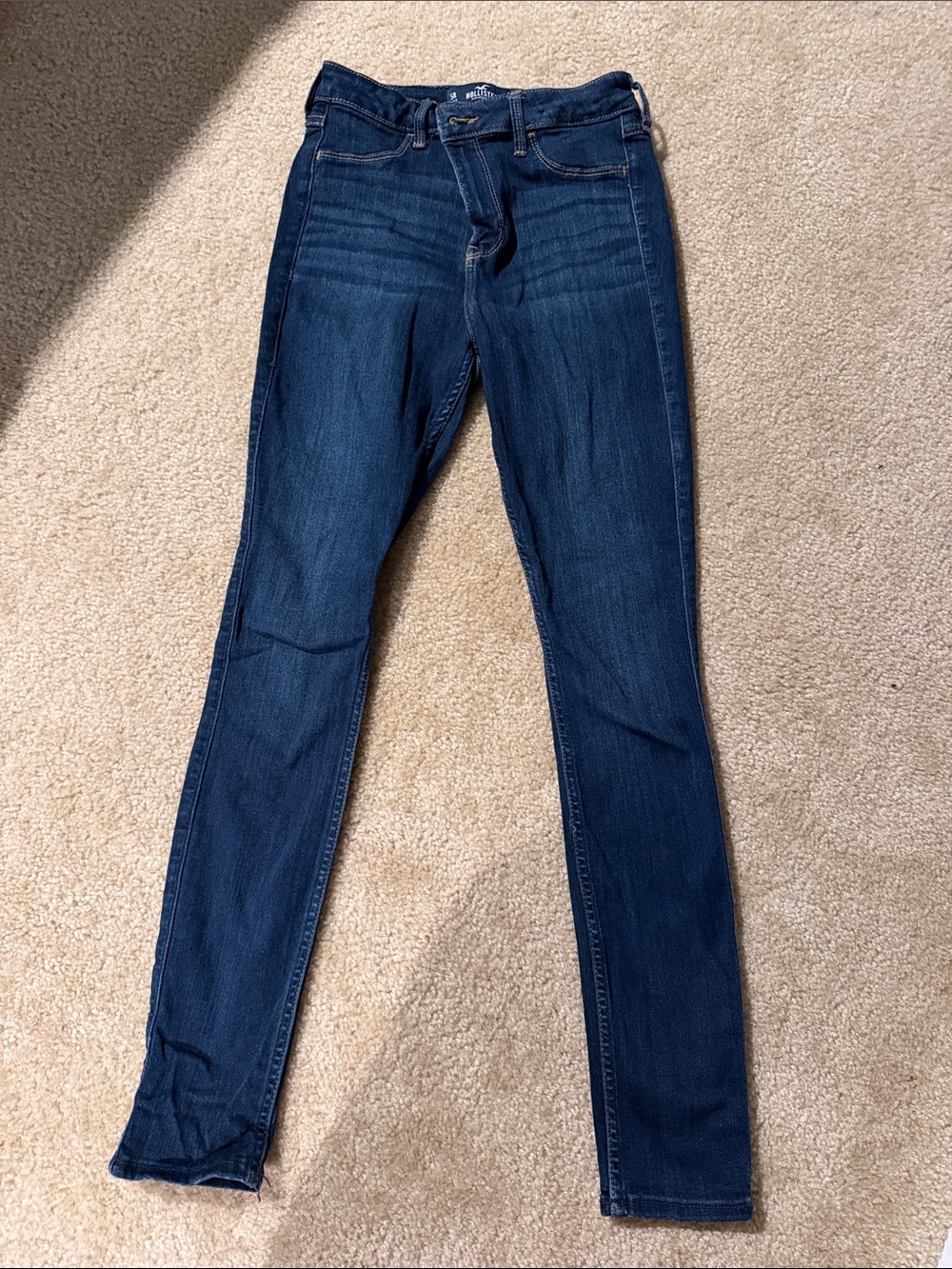 Hollister Women's Dark Blue Skinny Jeans
